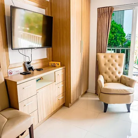 Seaside Serenity In Pattaya